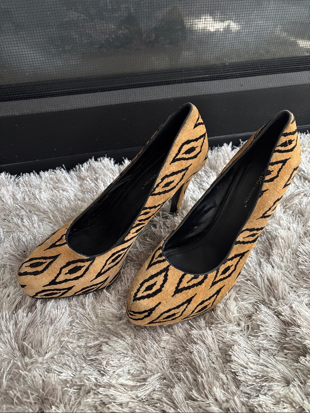 Leather Stiletto Heels BCBG🌟🤎